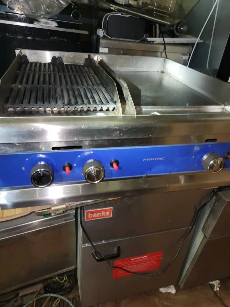 Grill LP Gas Charrgrill With Griddle FRYTAC - Image 2