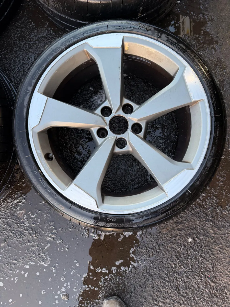 19inch Audi TTRS RS3 alloy wheels - Image 2