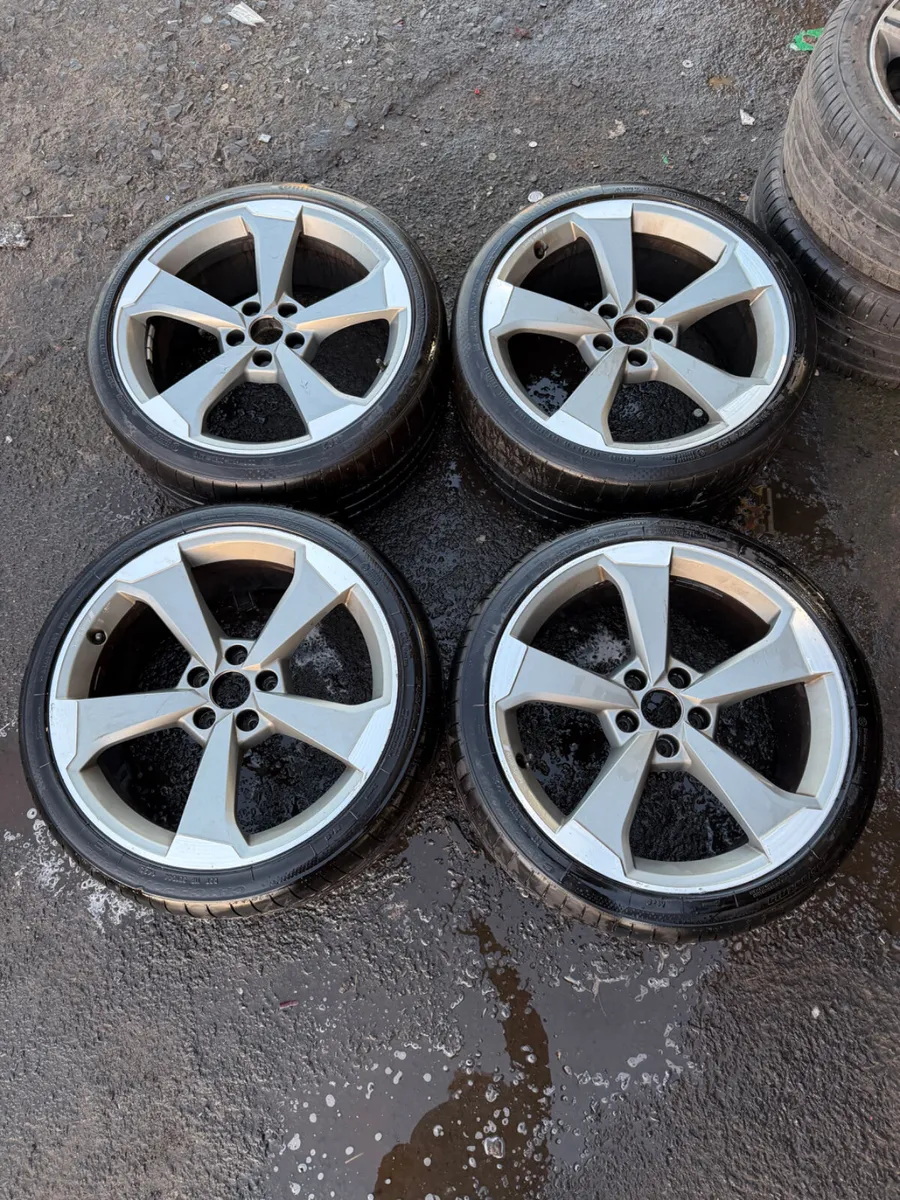 19inch Audi TTRS RS3 alloy wheels - Image 1