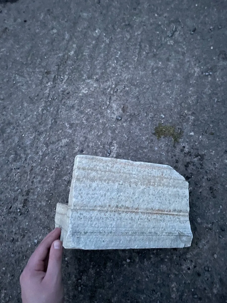 Selection of McMonagle limestone - Image 3