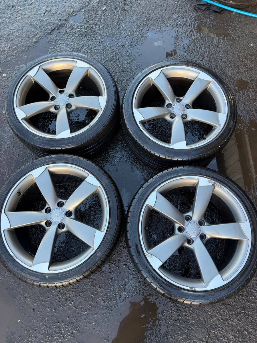 19inch TTRS style alloy wheels and tyres - Image 1