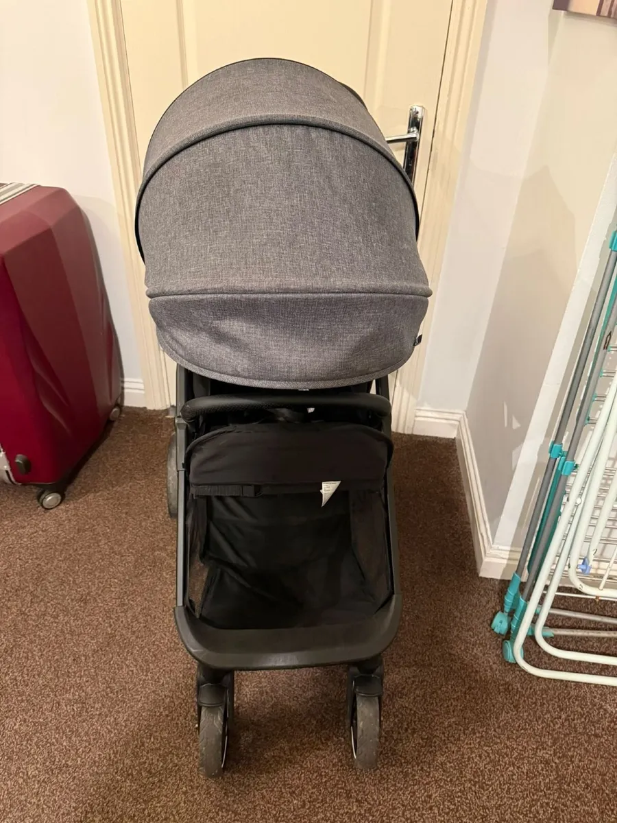 Stroller - Image 3