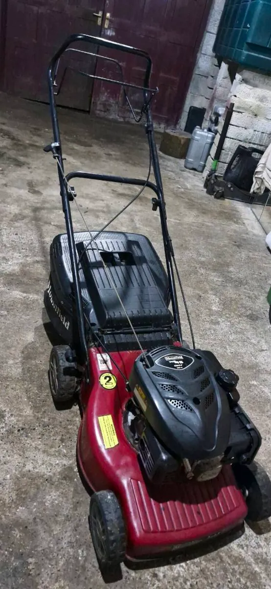 💥Mountfield self drive 18" lawnmower (Bargain)💥 - Image 1