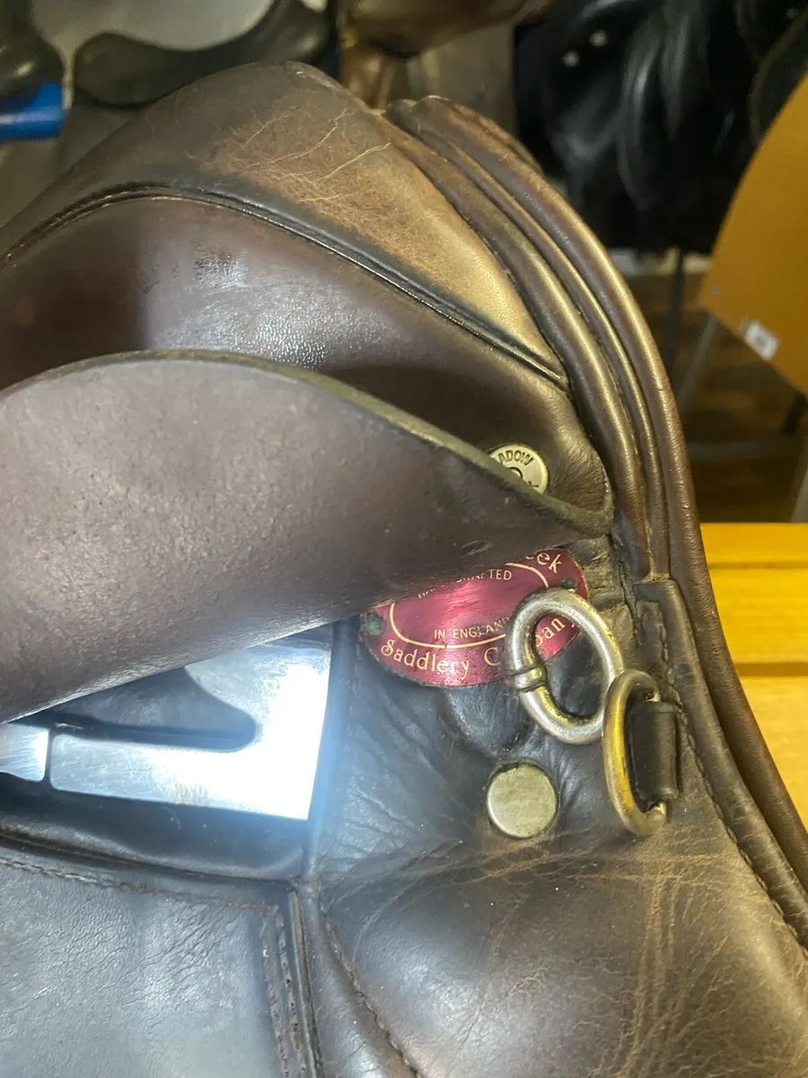 18” high wither brown Leather saddle - Image 2