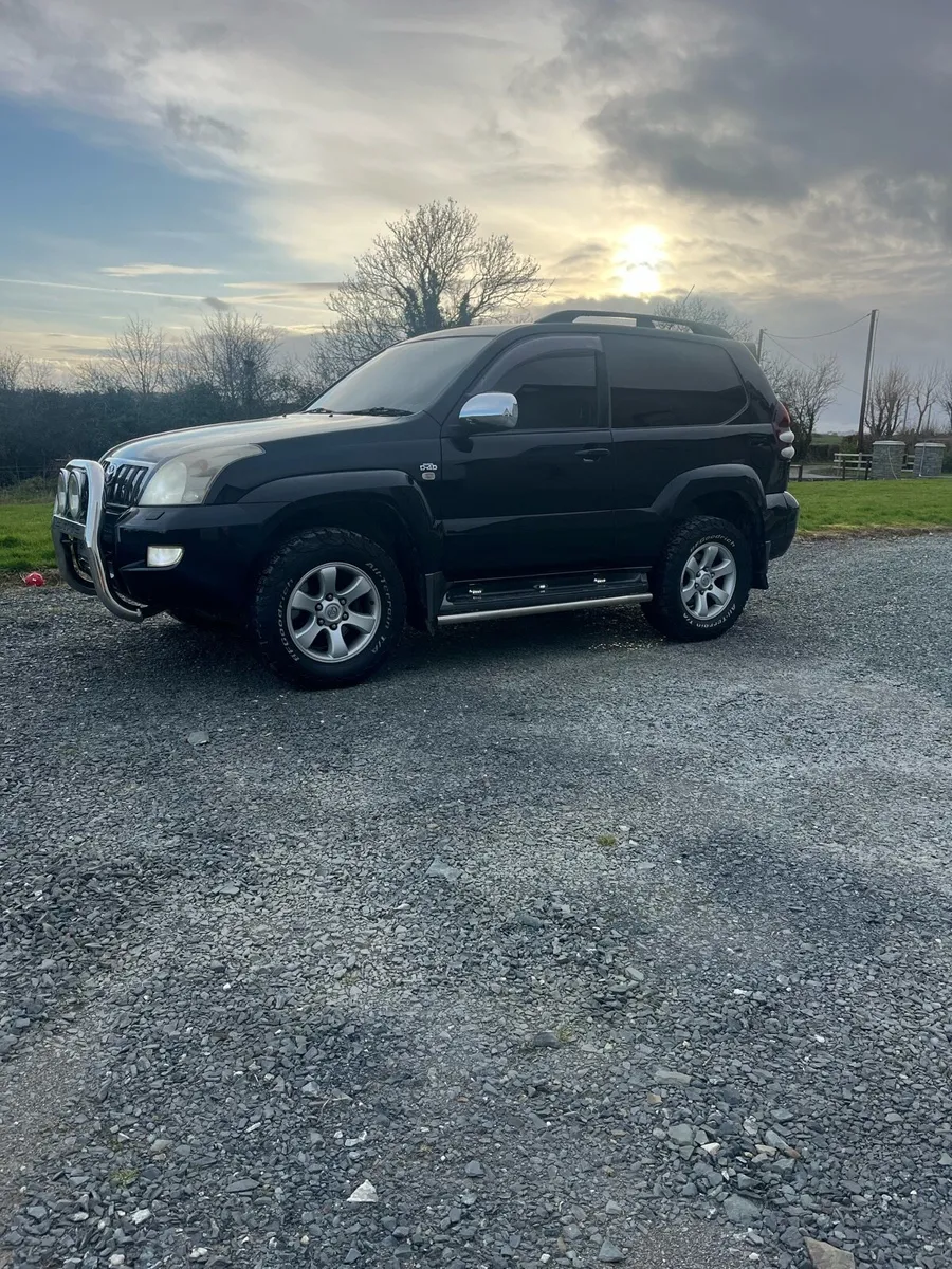 Toyota landcruiser - Image 3