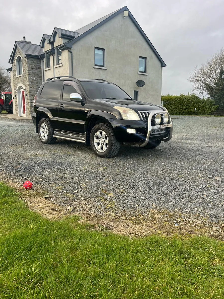 Toyota landcruiser - Image 1