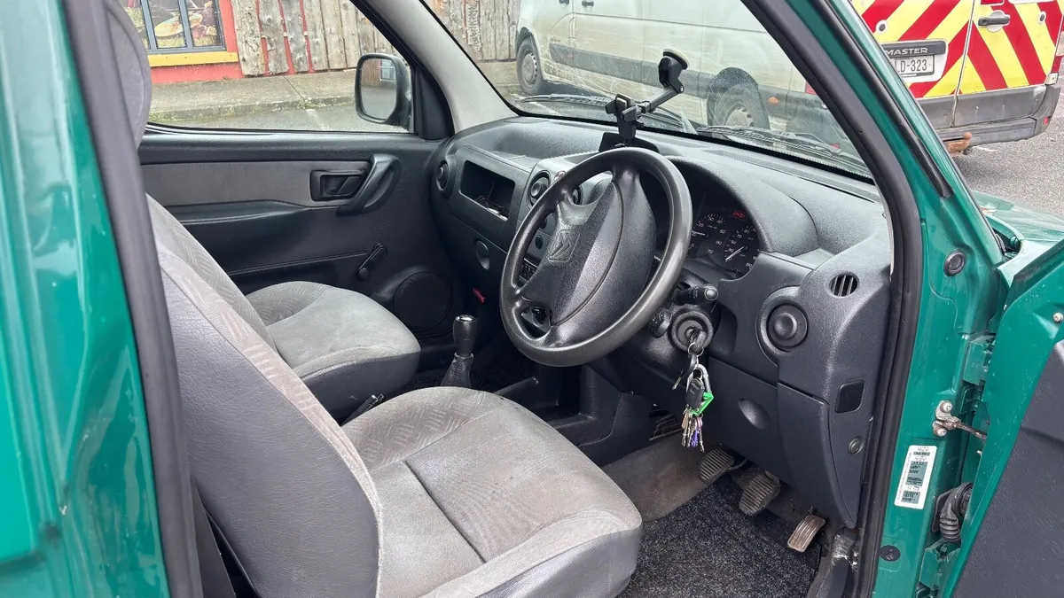 Citroen Berlingo 2006 - Image 2