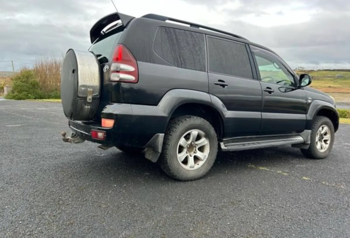 Toyota landcruser - Image 2