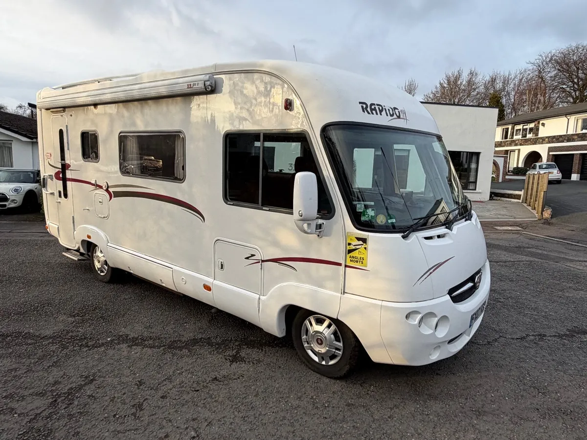 Rapido 9048DF 2007 Luxury A-Class 4 berth - Image 1