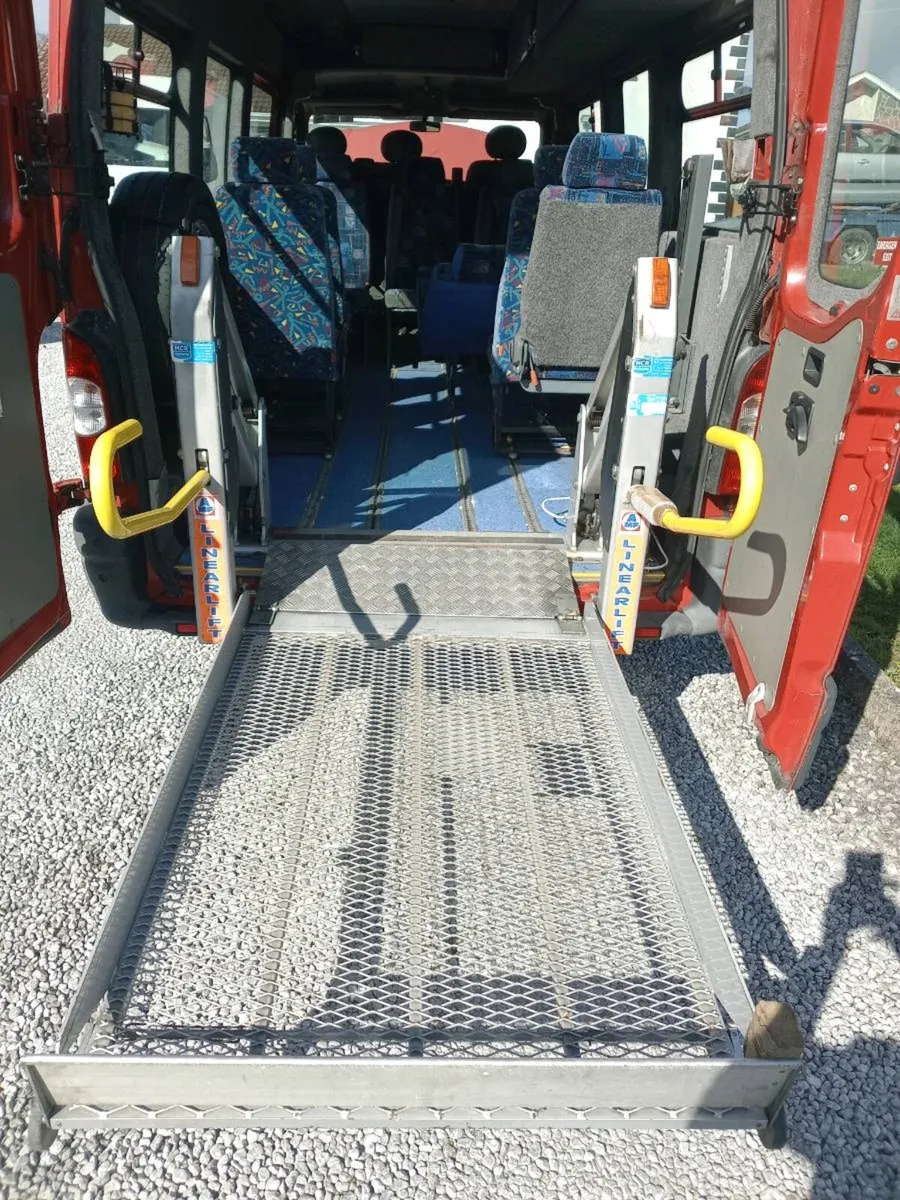 Renault master minibus - Image 3