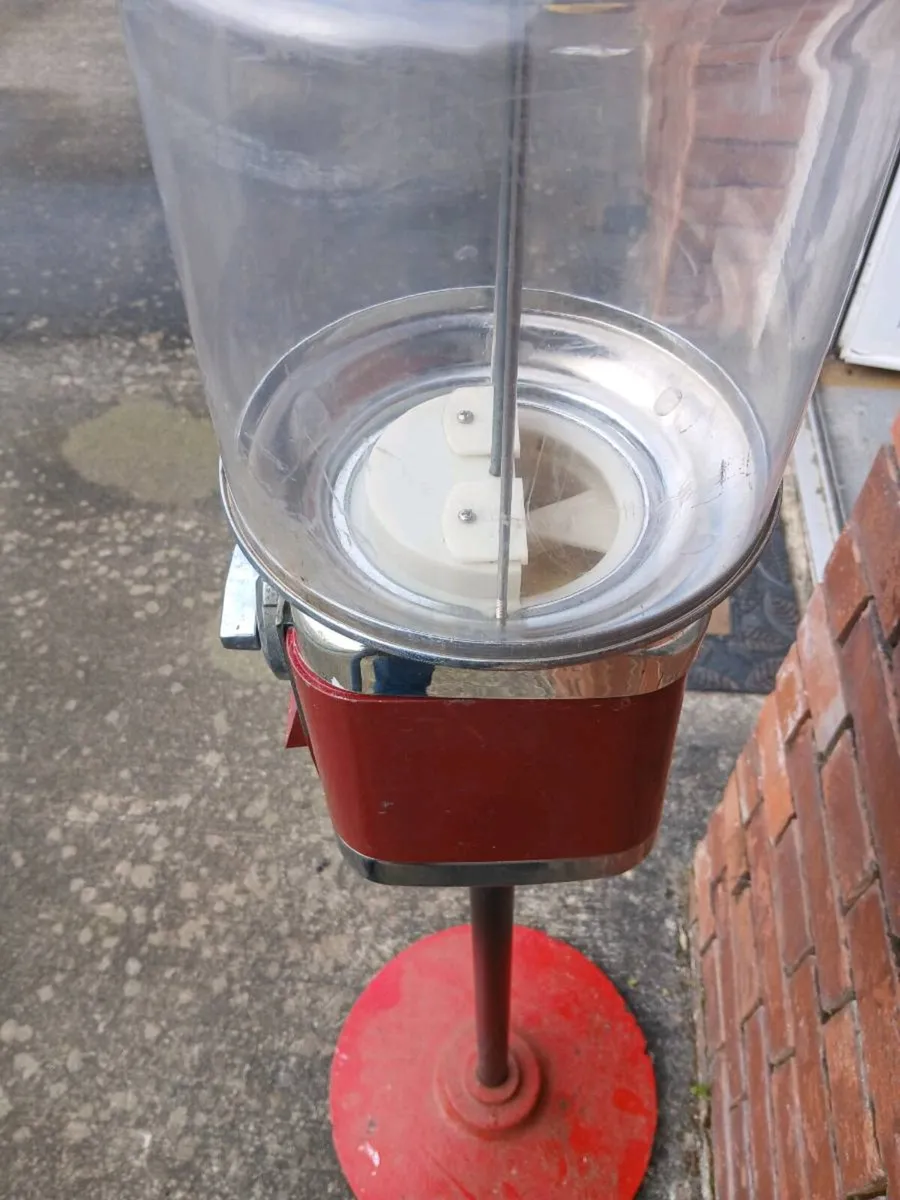 Old sweet stand - Image 2