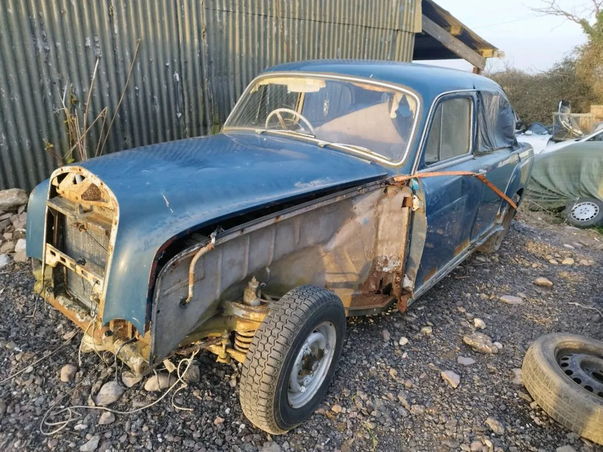 1956 Mercedes 220 Ponton - Image 1