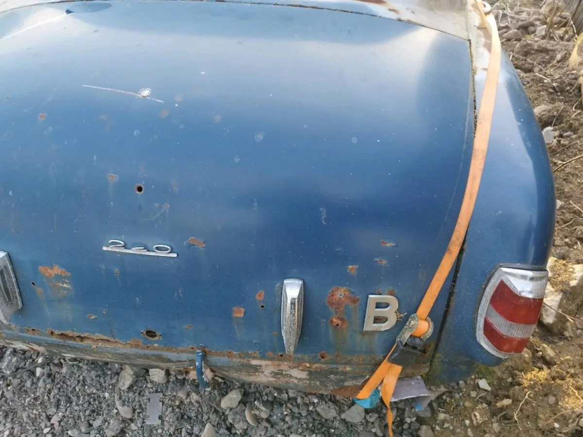 1956 Mercedes 220 Ponton - Image 4