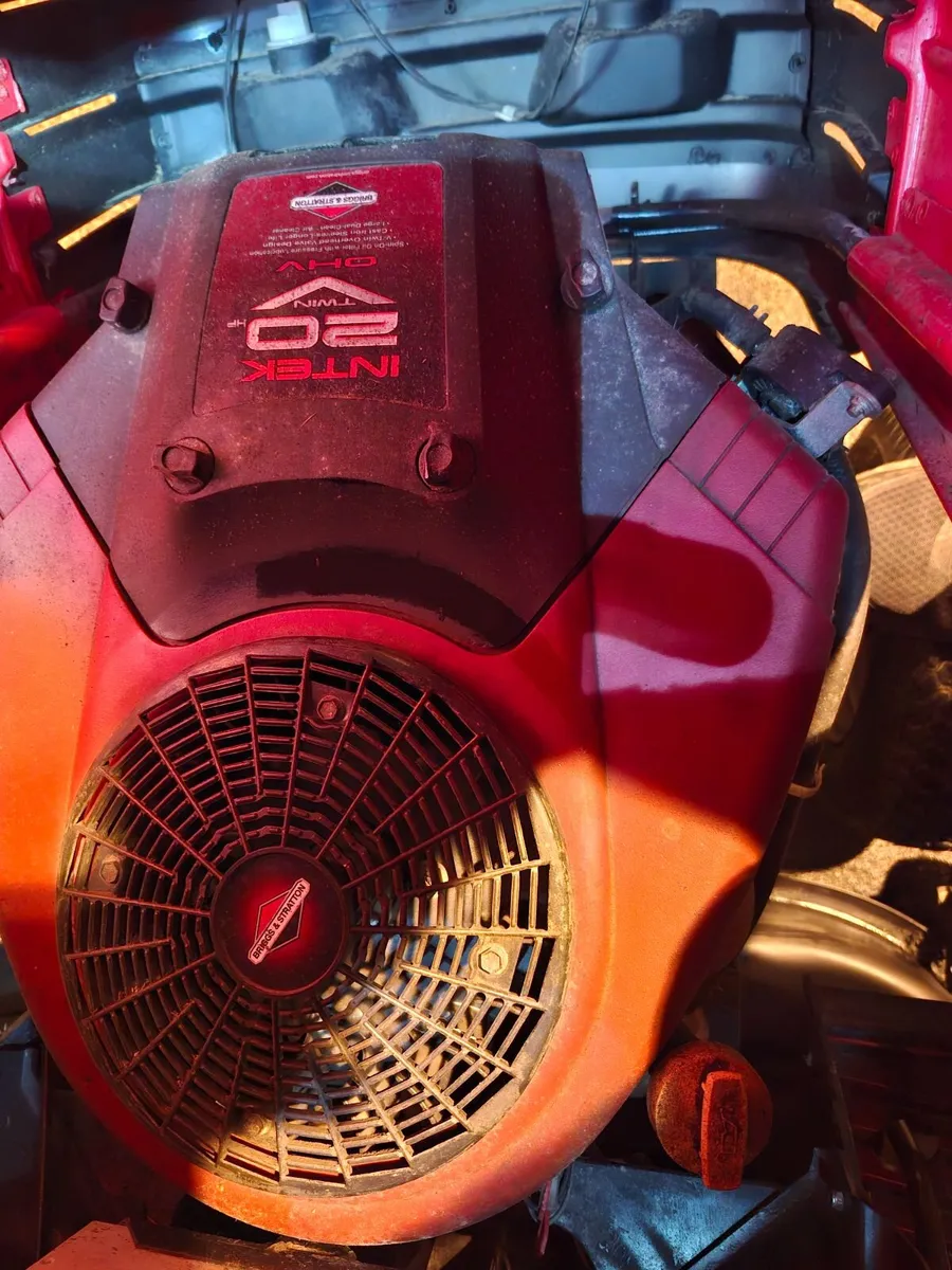 Turbo cut ride on mower - Image 3