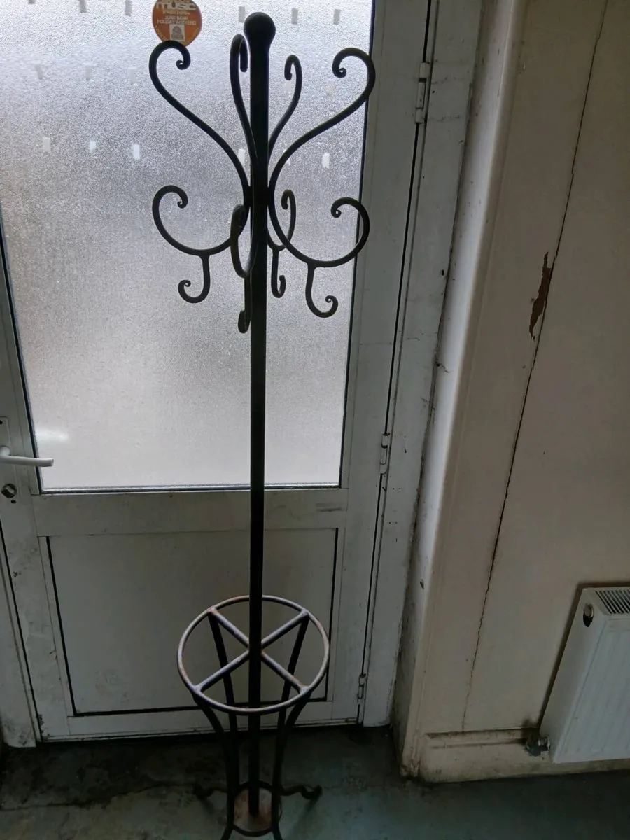 Coat stand - Image 1