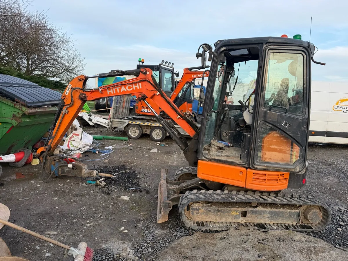 2018 hitachi 26u - Image 2