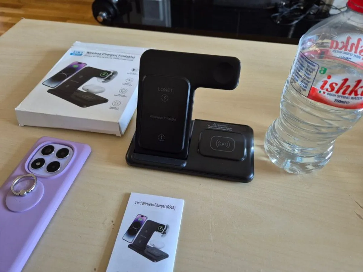 Wireless 3in1 charger - Image 2