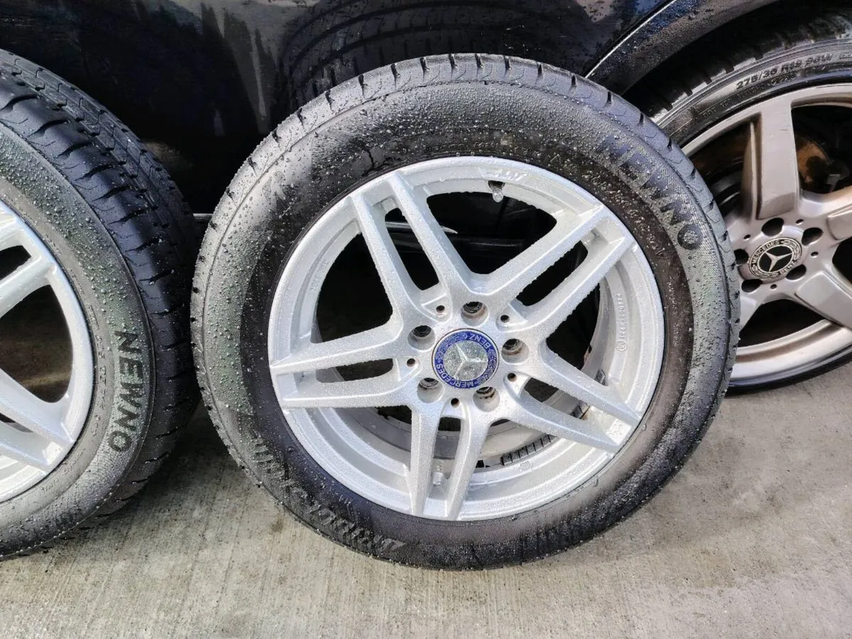 Mercedes alloys with nearly new Bridgestone tyres - Image 2
