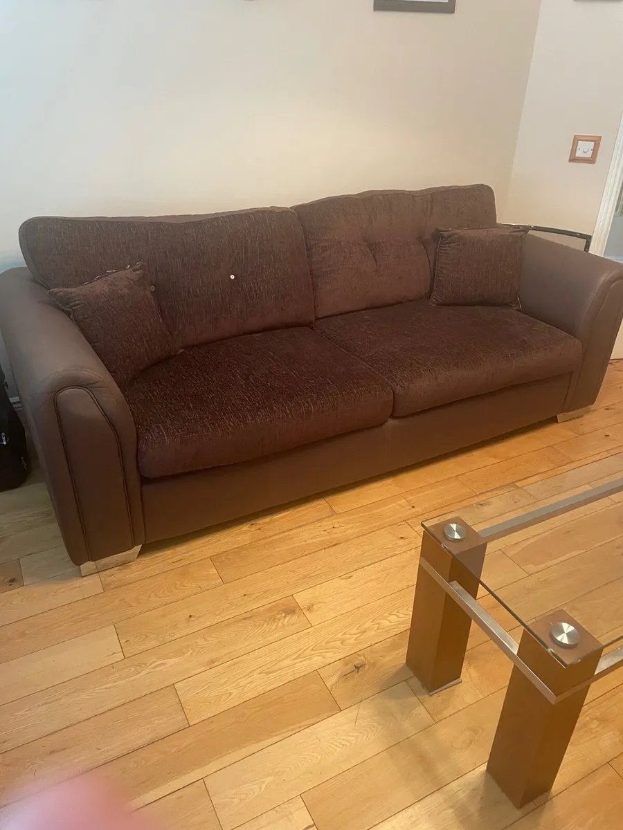 Two 4 seater sofas for €300 - Image 2