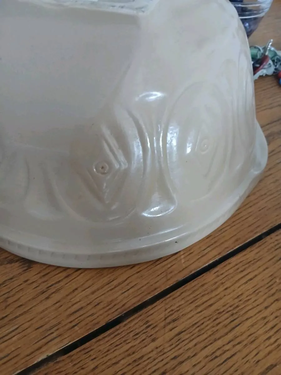 Thomas Plant baking mixing bowl. - Image 4