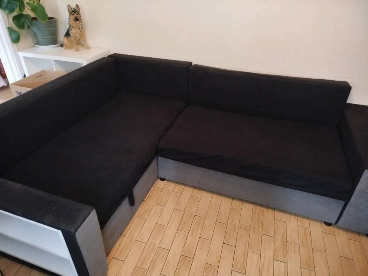 Corner sofa ,good condition second hando - Image 1