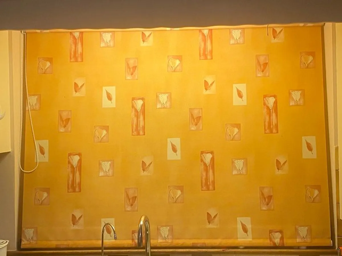 curtains and blinds - Image 2