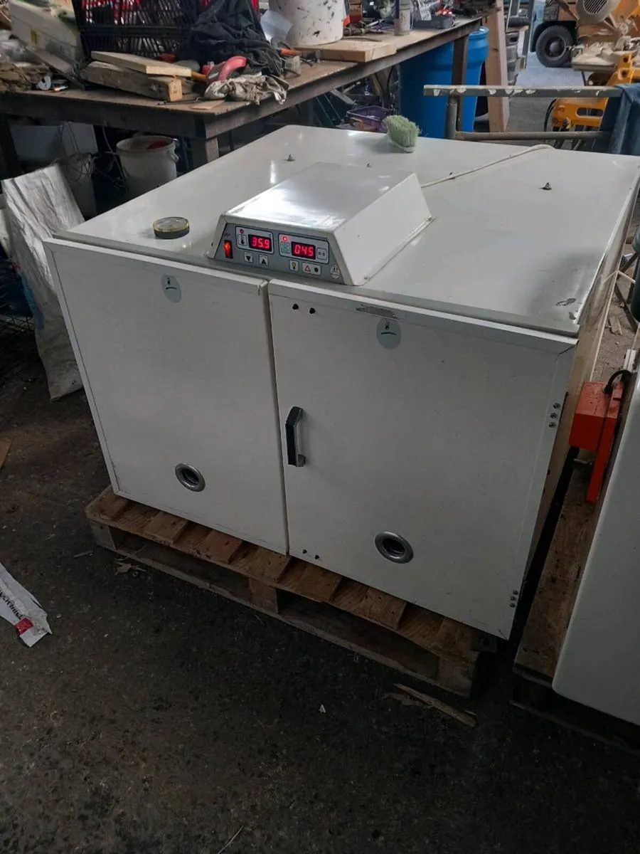864 egg masselles incubator - Image 4