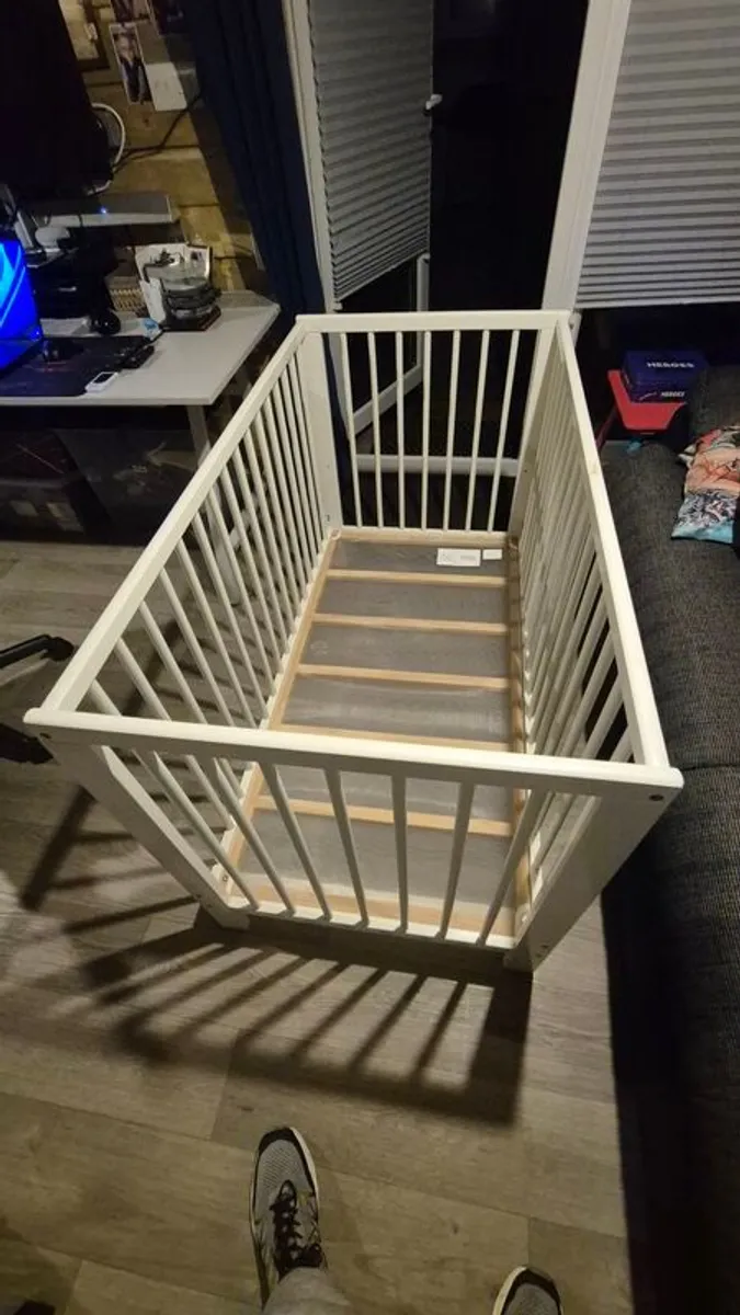 Baby Cot - Image 1