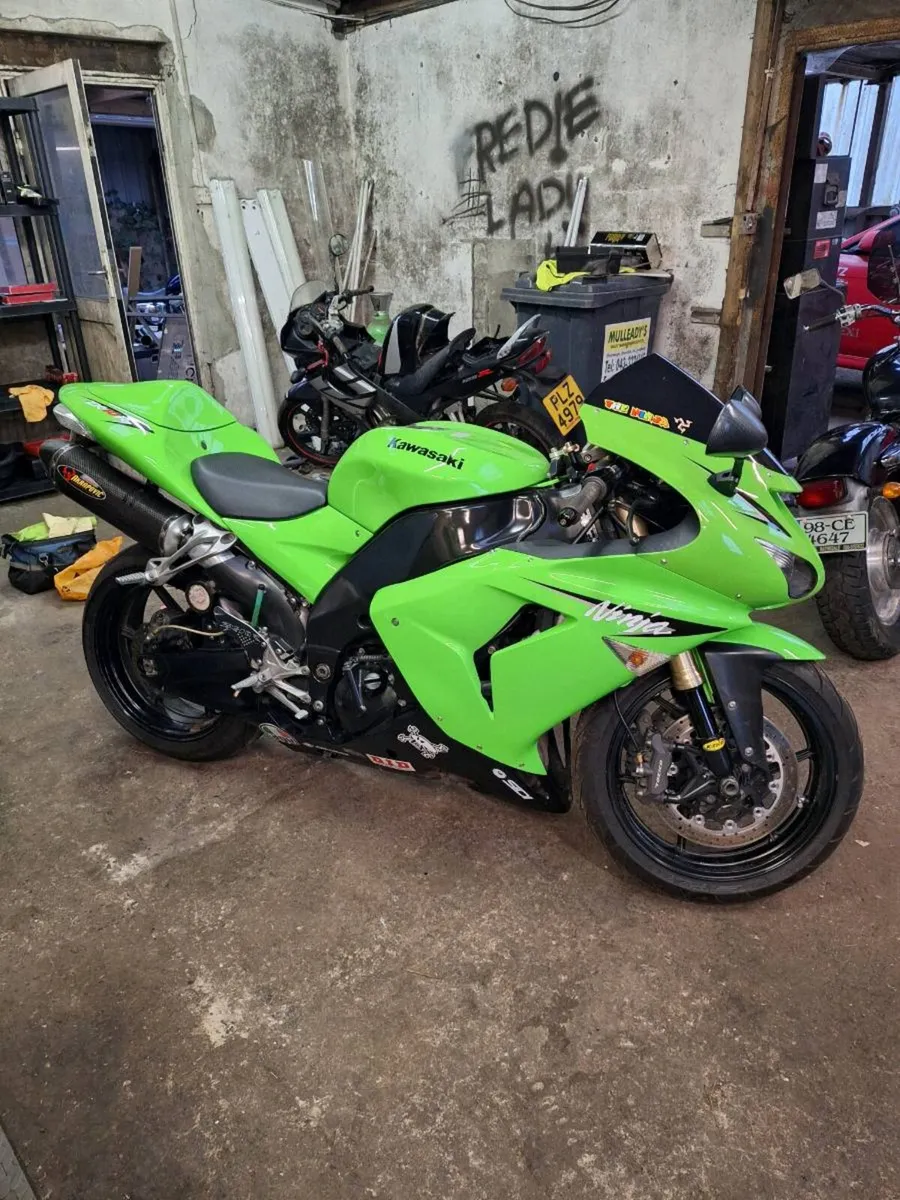 kawasaki zx-10r - Image 1
