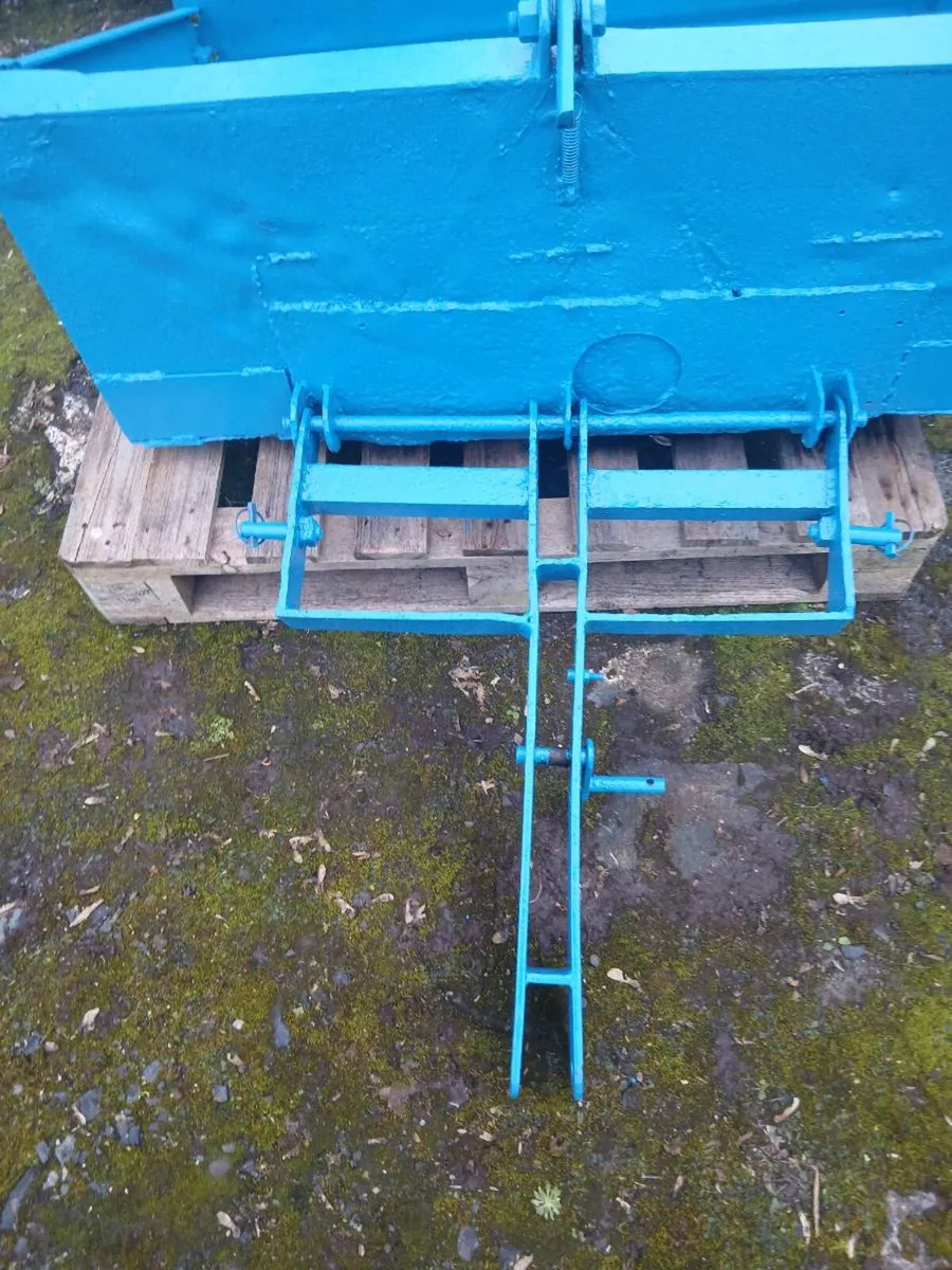 McKenna Transport Box for Sale - Image 3