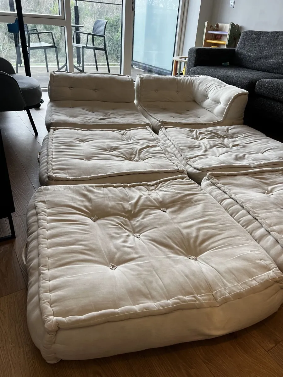 Modular Floor Sofa / Low Lounge Sofa (6 pieces) - Image 3