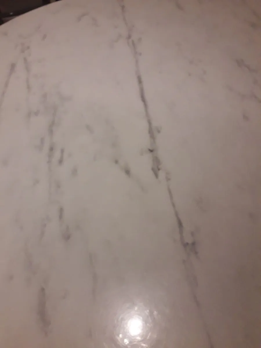 Marble effect Dining table - Image 2