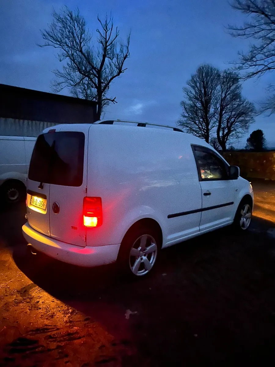 Vw caddy - Image 2