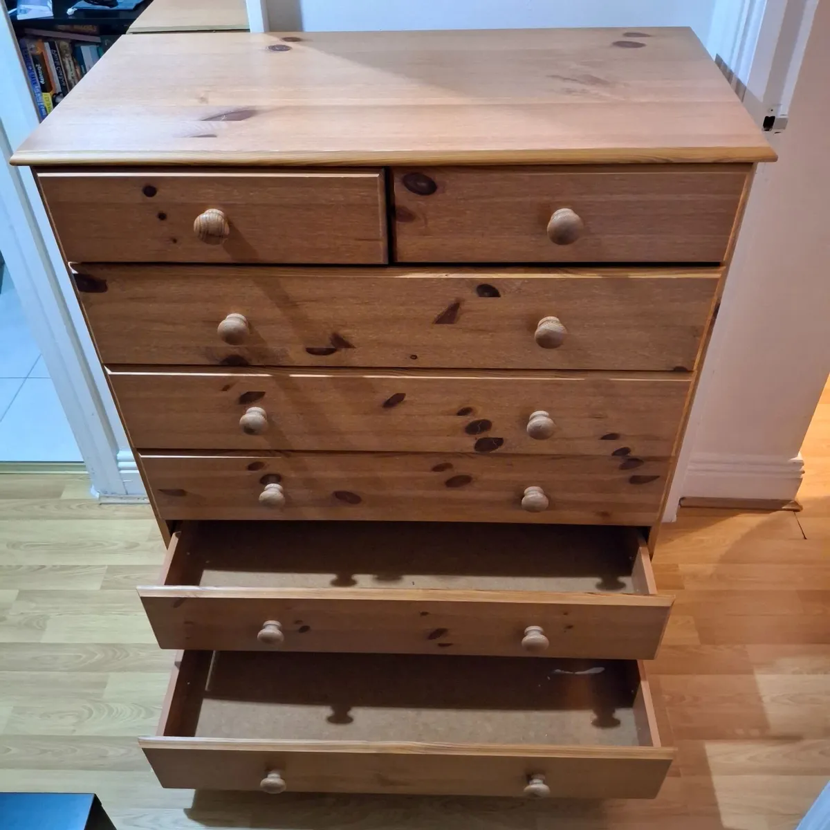 Free Chest of Drawers - Image 3
