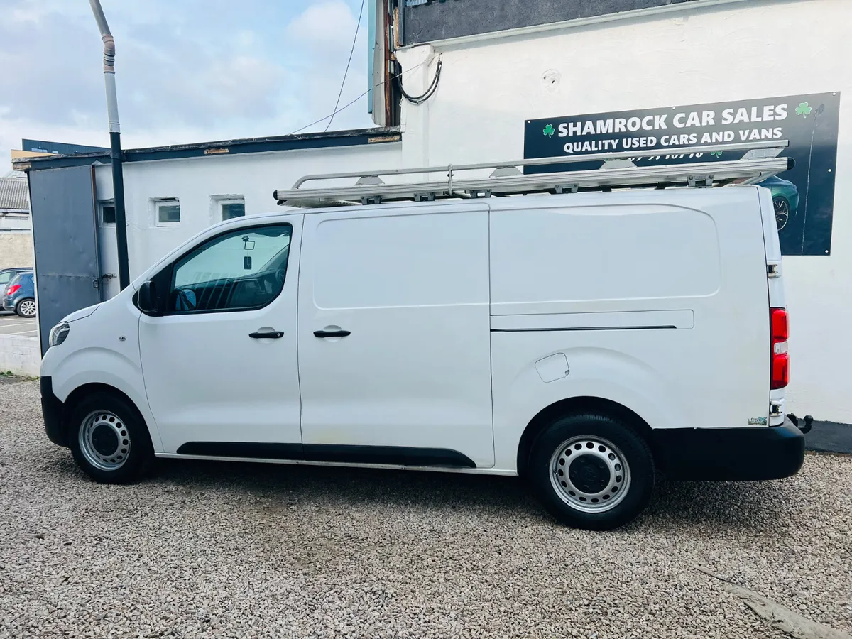 2017 Toyota Proace 1.6 D Lwb *1 owner No Vat** - Image 2
