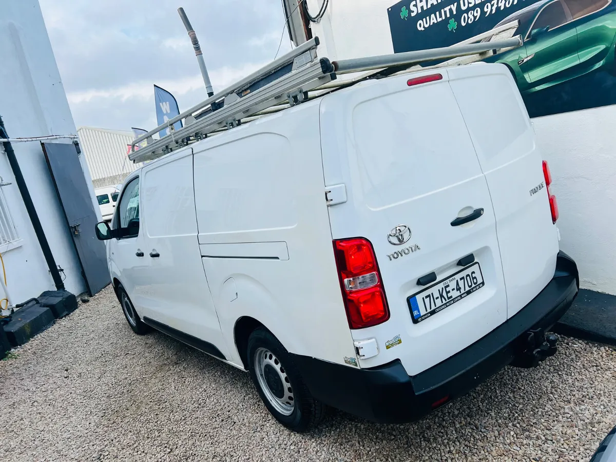2017 Toyota Proace 1.6 D Lwb *1 owner No Vat** - Image 3