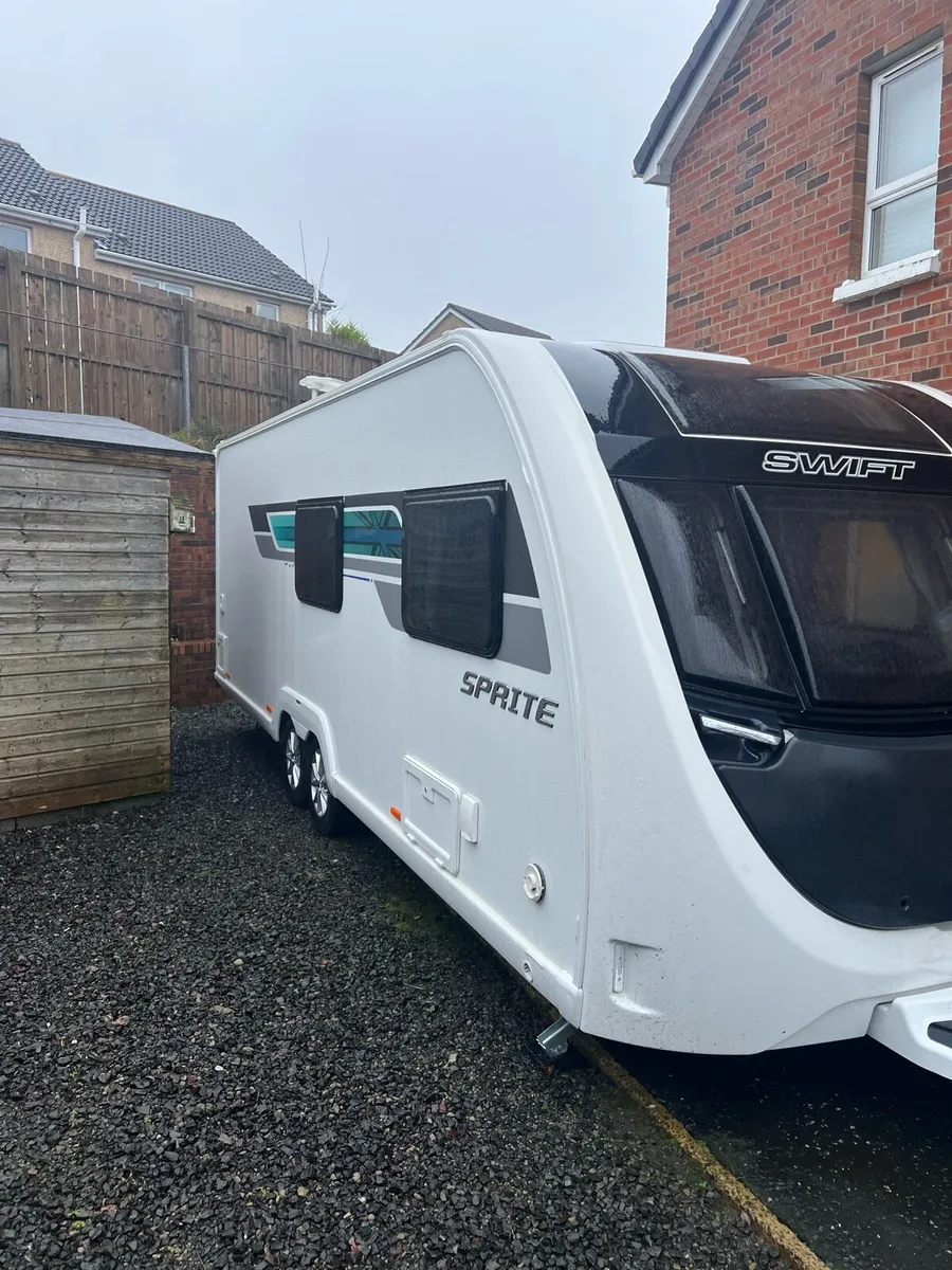 Swift sprite - Image 2