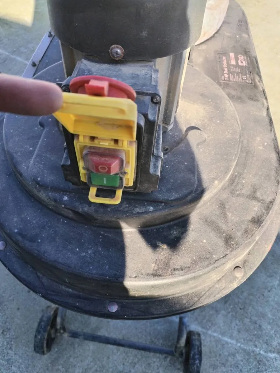 Dust extractor - Image 4