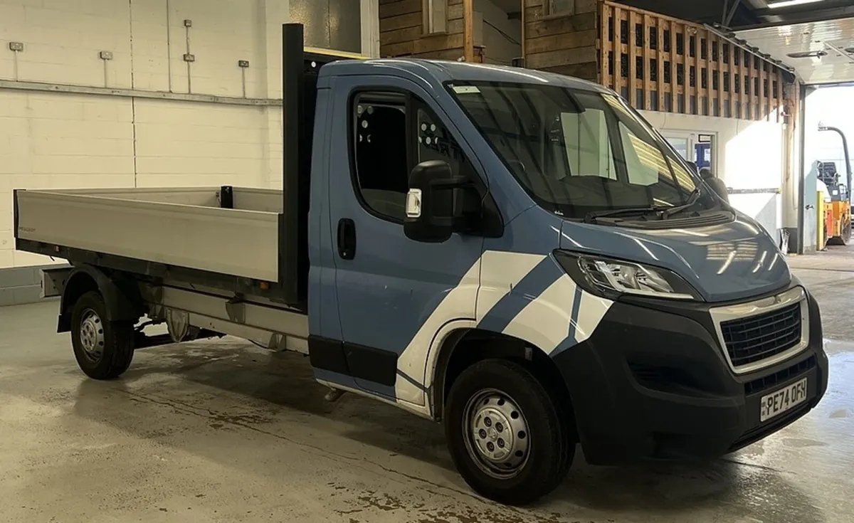 2024 Peugeot Boxer Dropside Van - Image 1