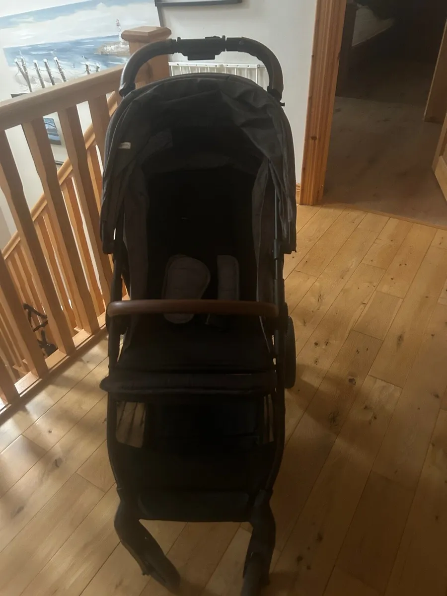 Child’s Buggie - Image 1