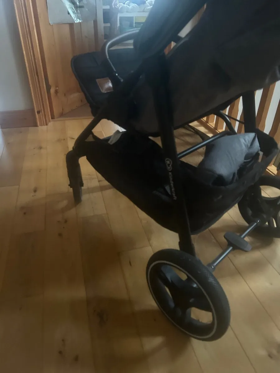 Child’s Buggie - Image 3