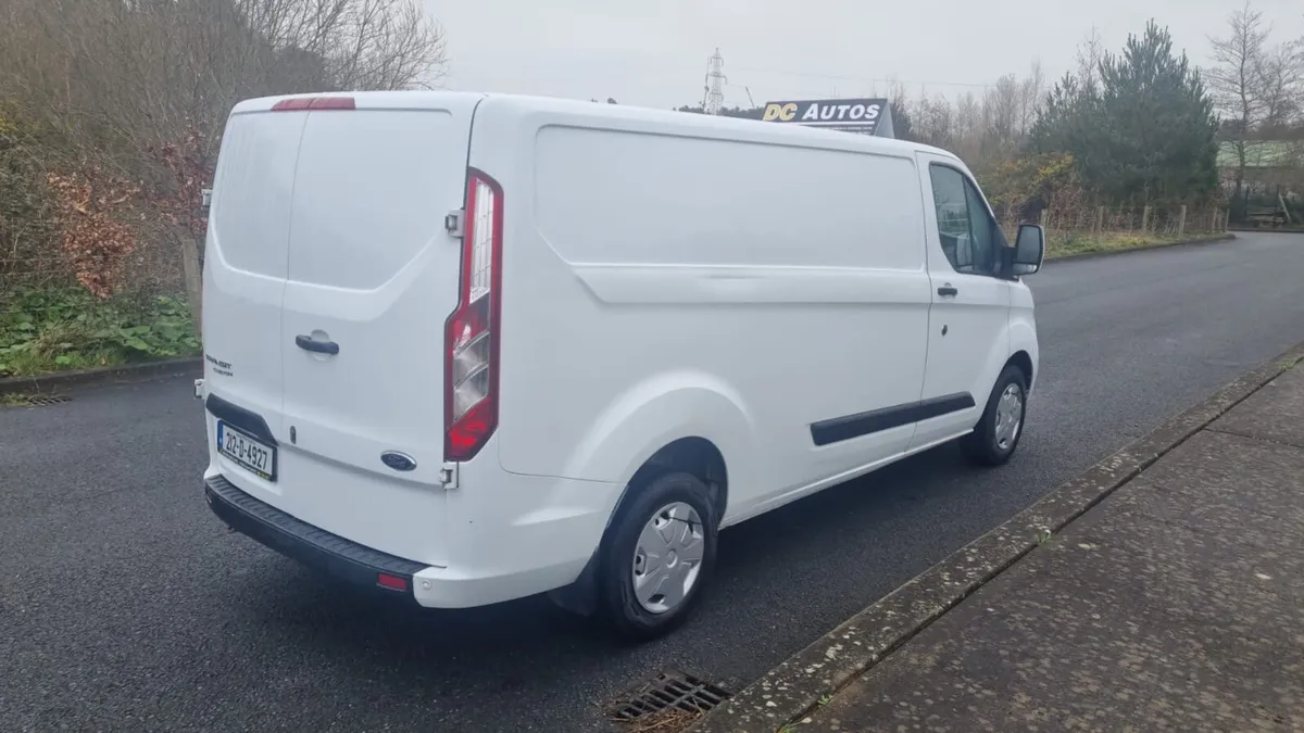 Ford Transit CUSTOM LIMITED 2021 - Image 3