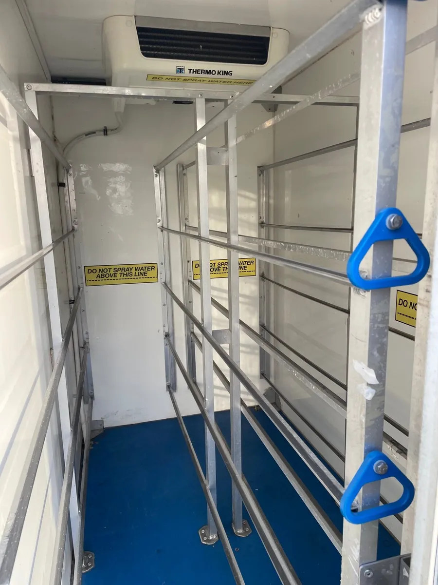 Refrigerator container - Image 2