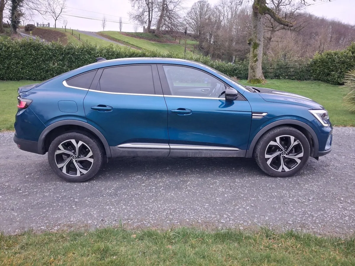 241 RENEULT ARKANA AUTO LIGHT DAMAGE - Image 4