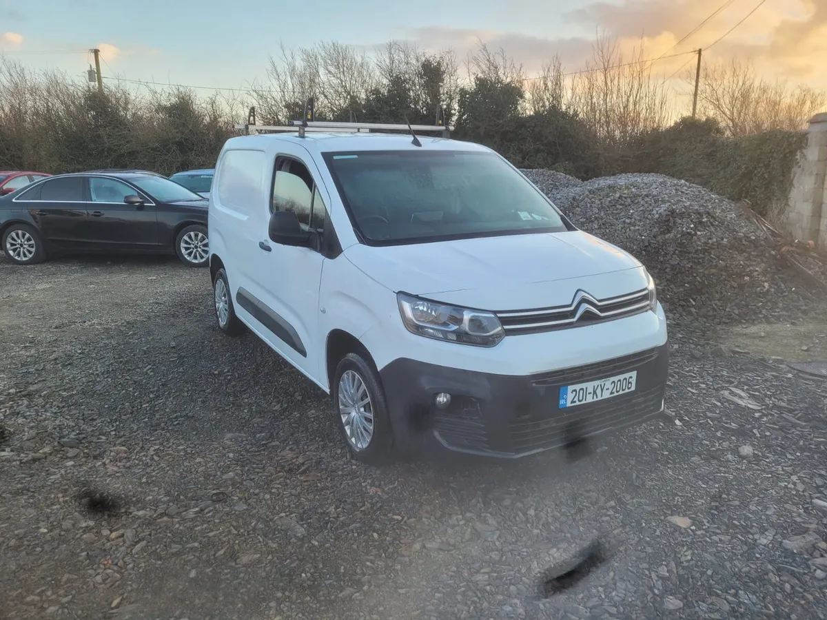 2020  Citroen Berlingo  van - Image 2