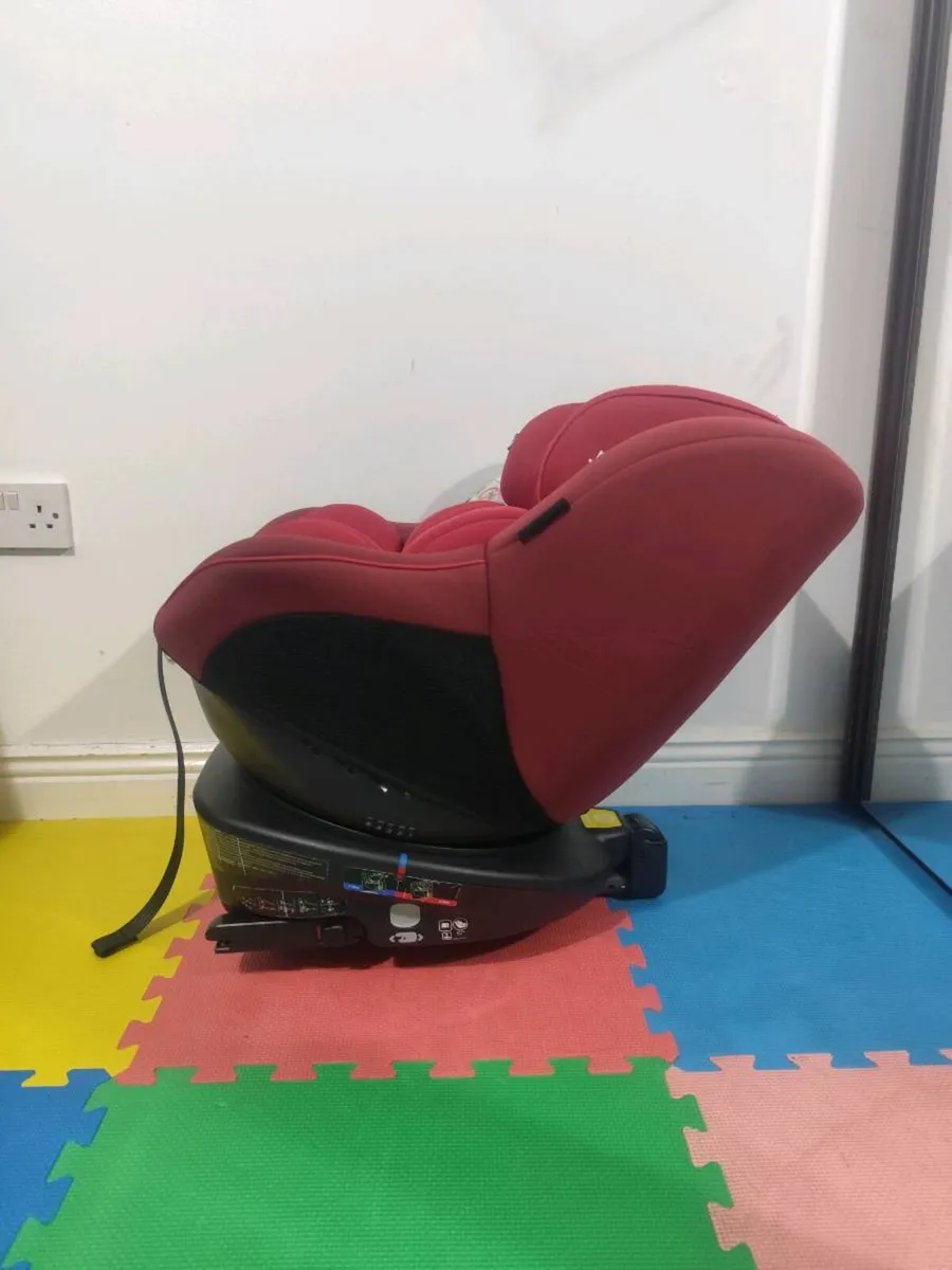 Joie spin 360 isofix car seat - Image 3