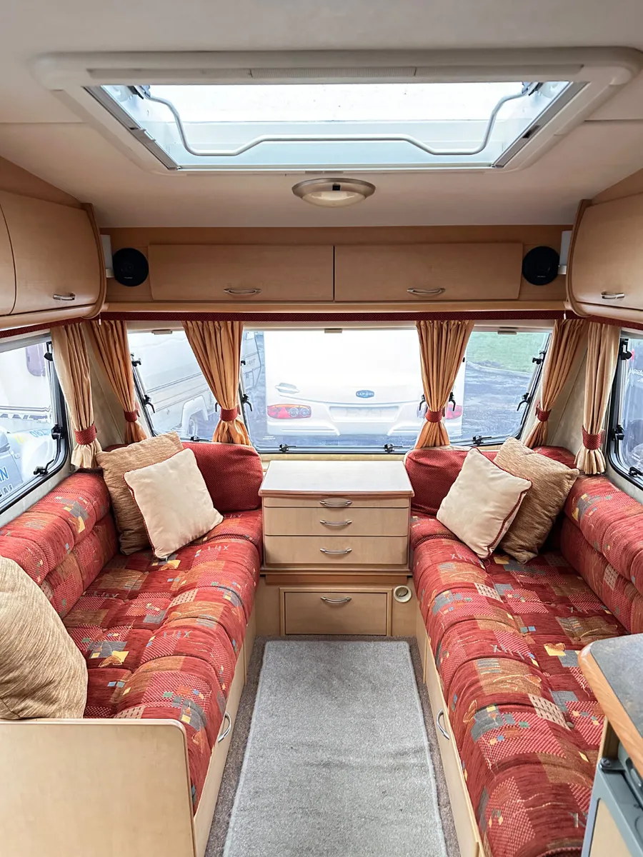 ✨STUNNING ABBEY AVENTURA 4 BERTH FIXED BED✨ - Image 3