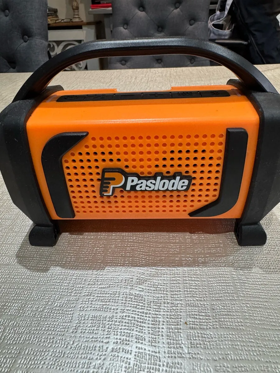 Paslode Bluetooth speaker - Image 1