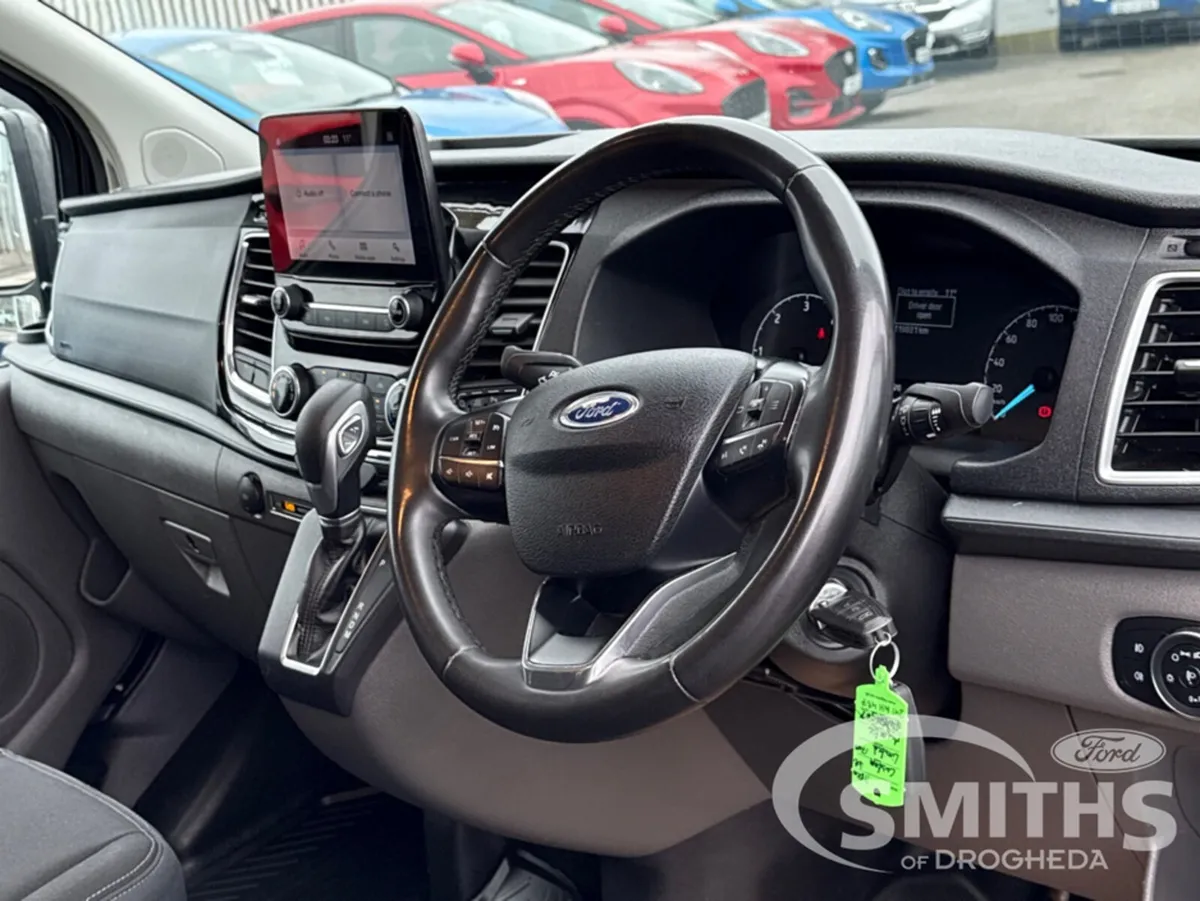 Ford Transit LIMITED 2.0 170PS *AUTO* - Image 2