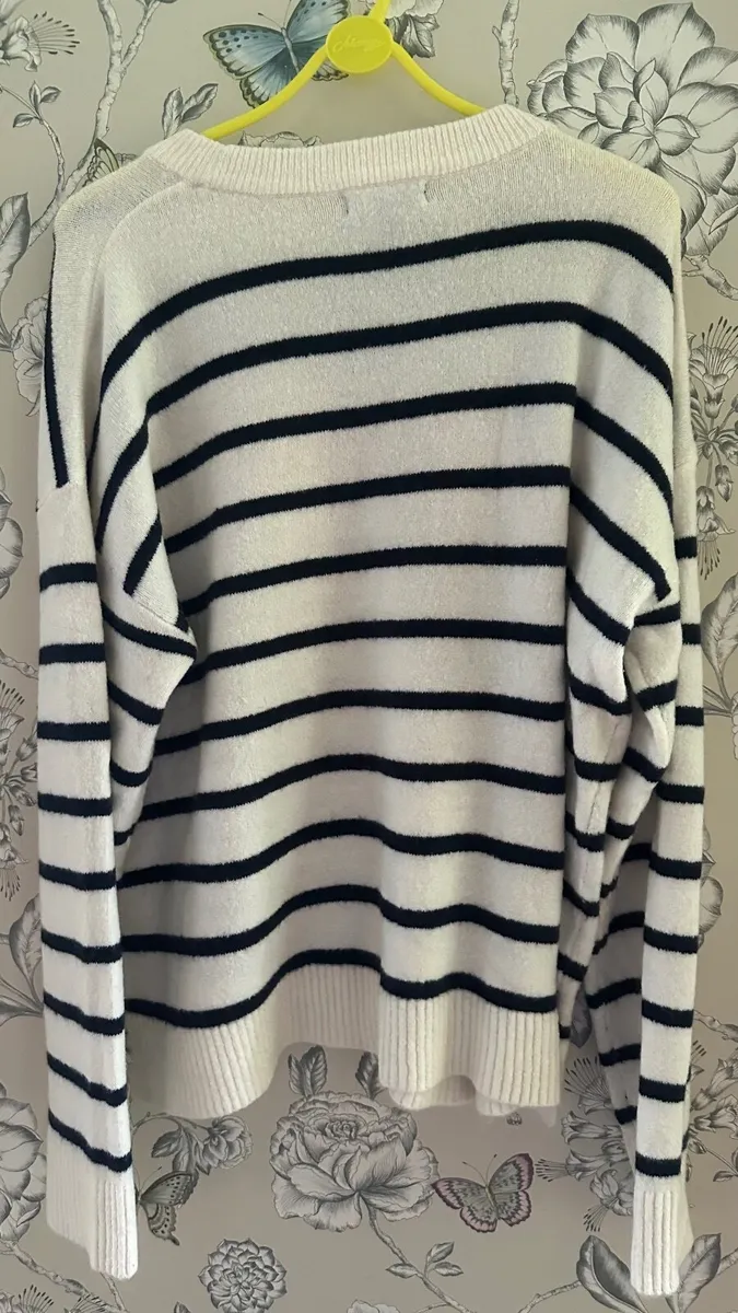 Women’s top - Image 4